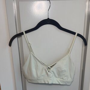 ALO Yoga Interlace Bra - Pale Yellow